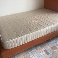 Letto sommier alla francese completo di materasso