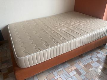 Letto sommier alla francese completo di materasso