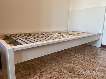 Letto IKEA MALM