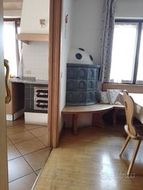 Stufa in maiolica THUN