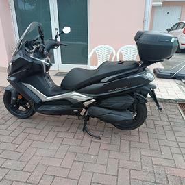 Kymco downtown 350