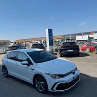 Volkswagen Golf 1.5 eTSi DSG R-Line /NO VINCOLI/SE