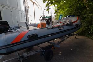 Gommone semicarena Mistral 475 