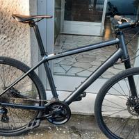 bicicletta cannondale cerchio 27.5 come nuova 