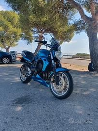 Yamaha 600 fazer. Come nuova.