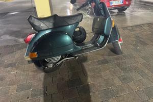 Vespa p125x