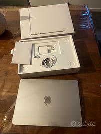 Mac book Air 13” m2 memoria unificata da 8Gb