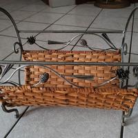 Porta riviste ferro e vimini 