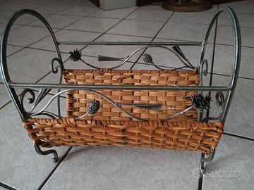 Porta riviste ferro e vimini 