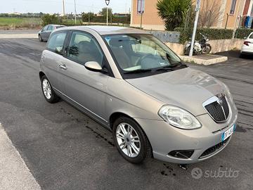 Lancia Ypsilon - 500X - Audi Q2