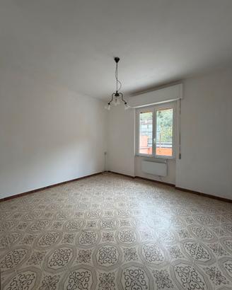 Neirone due camere con ampio terrazzo