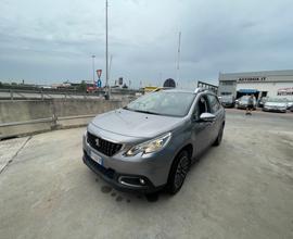 Peugeot 2008 BlueHDi 100 Allure comenuova full