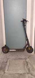 monopattino elettrico xiaomi 