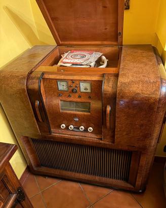 radiogrammofono  Imca Radio IF82 MODELLO V