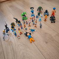 statuette dragon ball Digimon e Hulk 