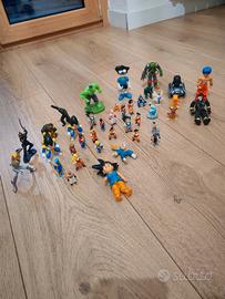 statuette dragon ball Digimon e Hulk 