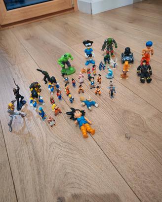 statuette dragon ball Digimon e Hulk 