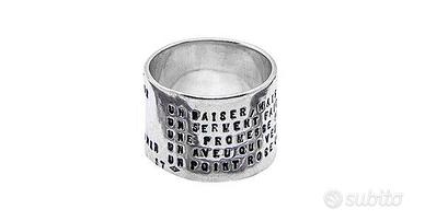 Anello in argento firmato da stilista parigino