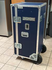 Armadio equestre porta selle