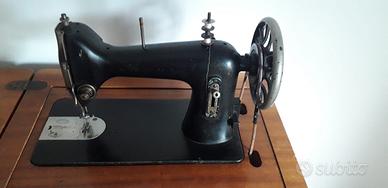 Antica macchina da cucire Mundlos