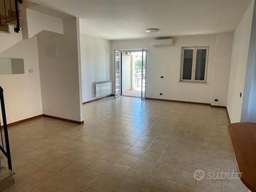 Quadrilocale zona Ostia Antica/Acilia