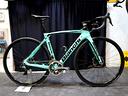 -bianchi-oltre-xr4-di2-black-friday-