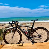 Bicicleta full carbon