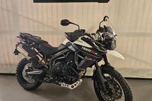 TRIUMPH Tiger 800 XCx