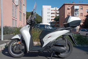 Honda SH Sport 150 6100km Garanz.Honda fino 2030