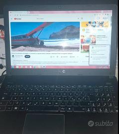 notebook asus X501U - batteria 2 ore - hdd OK