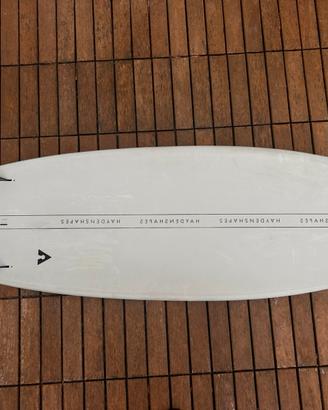 Haydenshapes Hypto Krypto 6’4 (45L) con pinne