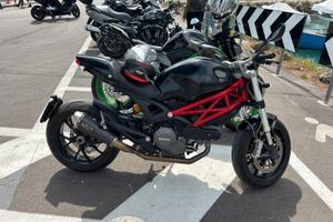 Monster 796