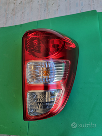 Faro posteriore destro daihatsu terios