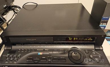 VCR Panasonic NV-HS1000
