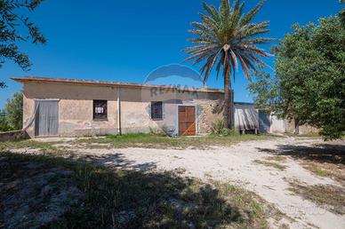 Cascina/Casale - Noto