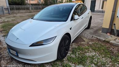 Tesla Model 3 Highland RWD