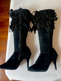 Stivali scamosciato con frange