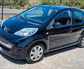 Peugeot 107 - 2010