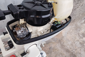 Motore fuoribordo Johnson 5 CV 2tempi