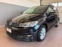 volkswagen-touran-1-5-tsi-comfortline-7posti-ganci