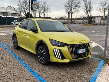 Peugeot 208 GT 1.2 PureTech 100 CV S&S