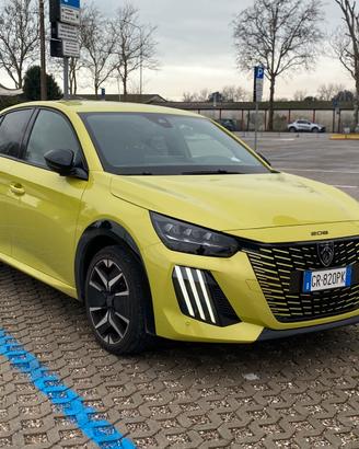 Peugeot 208 GT 1.2 PureTech 100 CV S&S