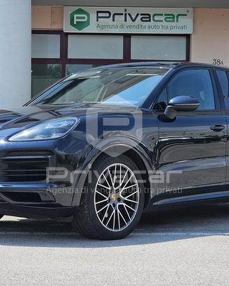PORSCHE Cayenne 3.0 V6