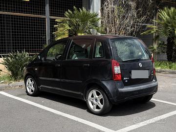 Fiat idea 1.3 Multijet 70cv 5 porte - neopatentati