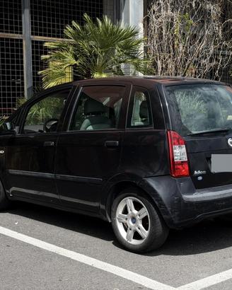 Fiat idea 1.3 Multijet 70cv 5 porte - neopatentati