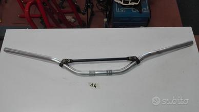 Manubrio cross Domino