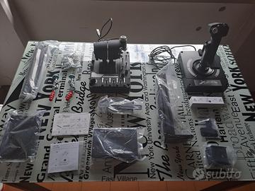 Logitech Hotas X56 con base completa per scrivania