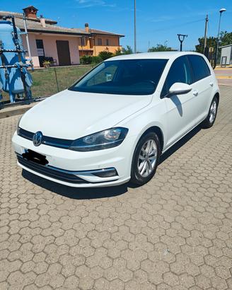 Volkswagen Golf serie 7  hatchback
