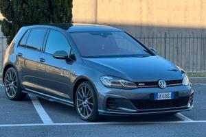 Volkswagen Golf 7.5 GTI Performance 2.0 TSI DSG