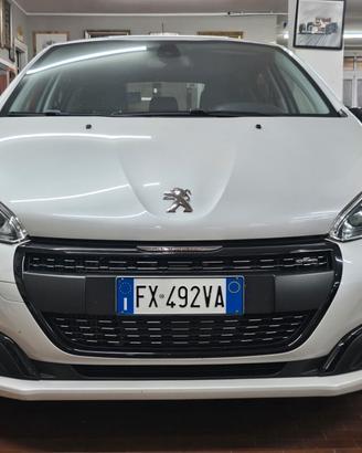 Peugeot 208 BlueHDi 100 S&S 5 porte GT Line